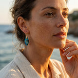 Avelina – Pendientes Azul Mar Elegantes